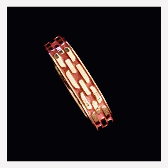 Pink Enameled Bangle w/Embossed Gold Link Design - Picture 4 of 7